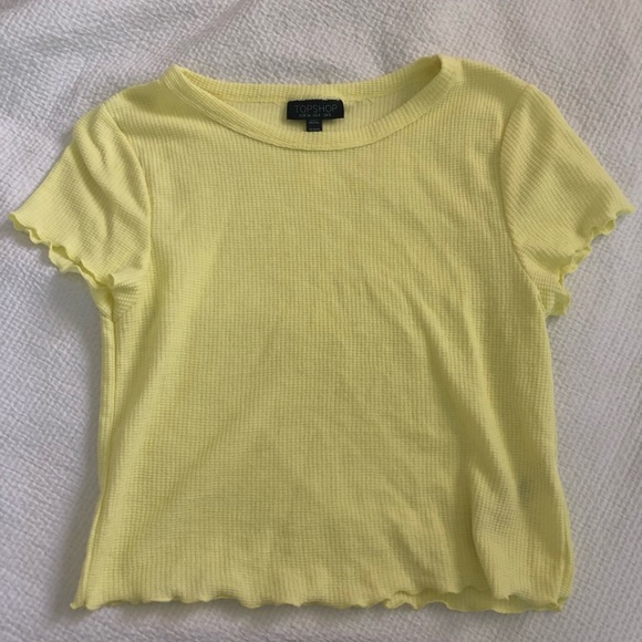 pastel cropped yellow t shirt - Picture 1 of 2